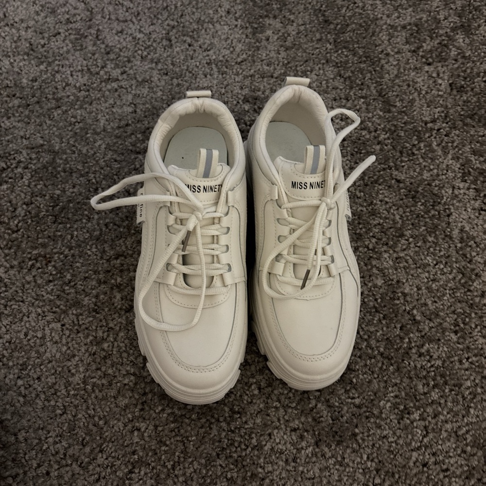 SHEIN White Sneakers